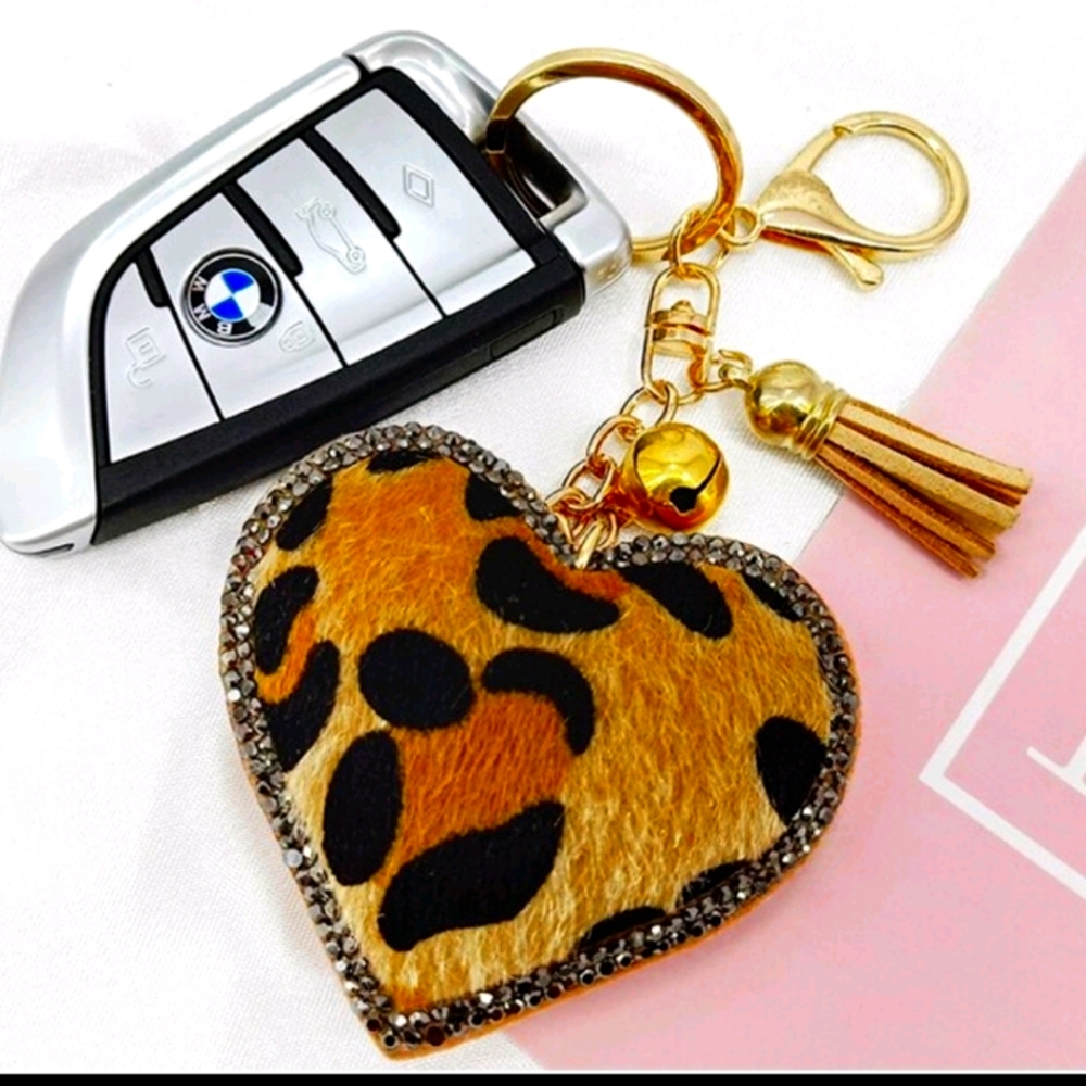 ❤️ Leopard Key or Bag Charm❤️